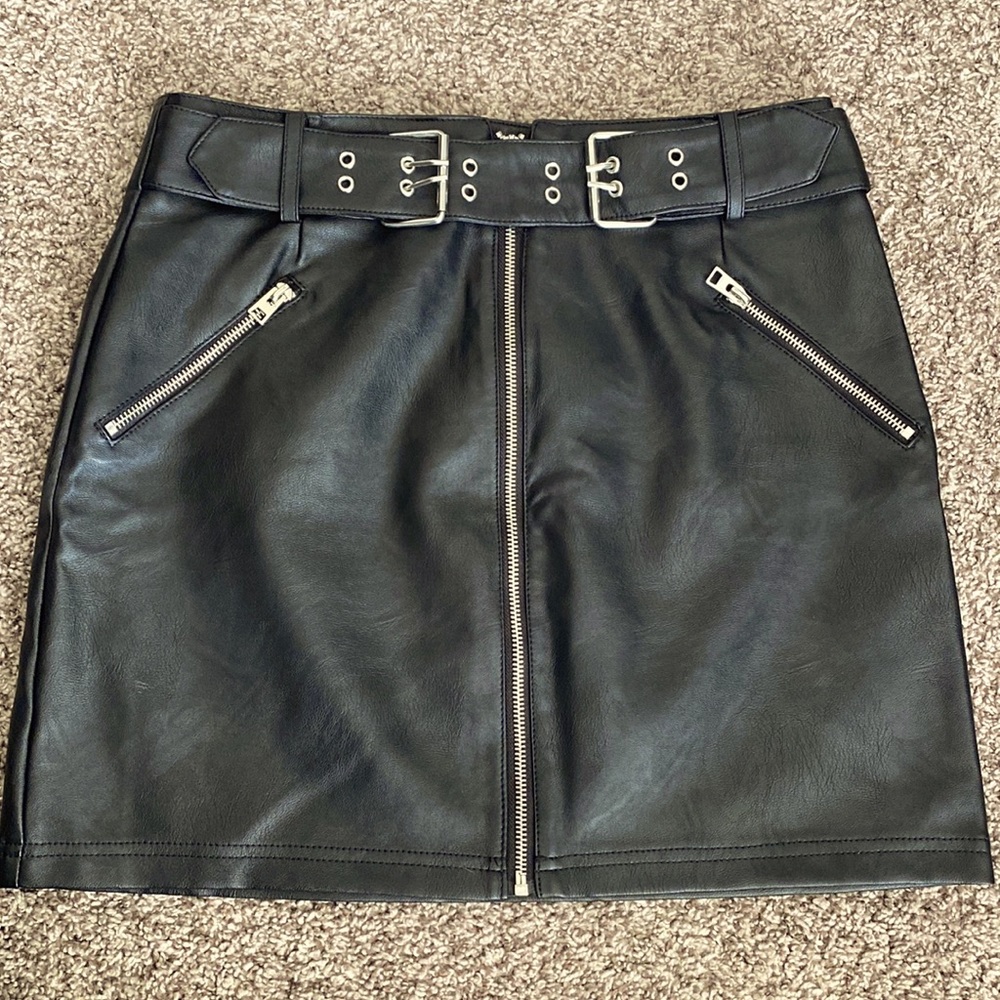 Black leather Topshop skirt